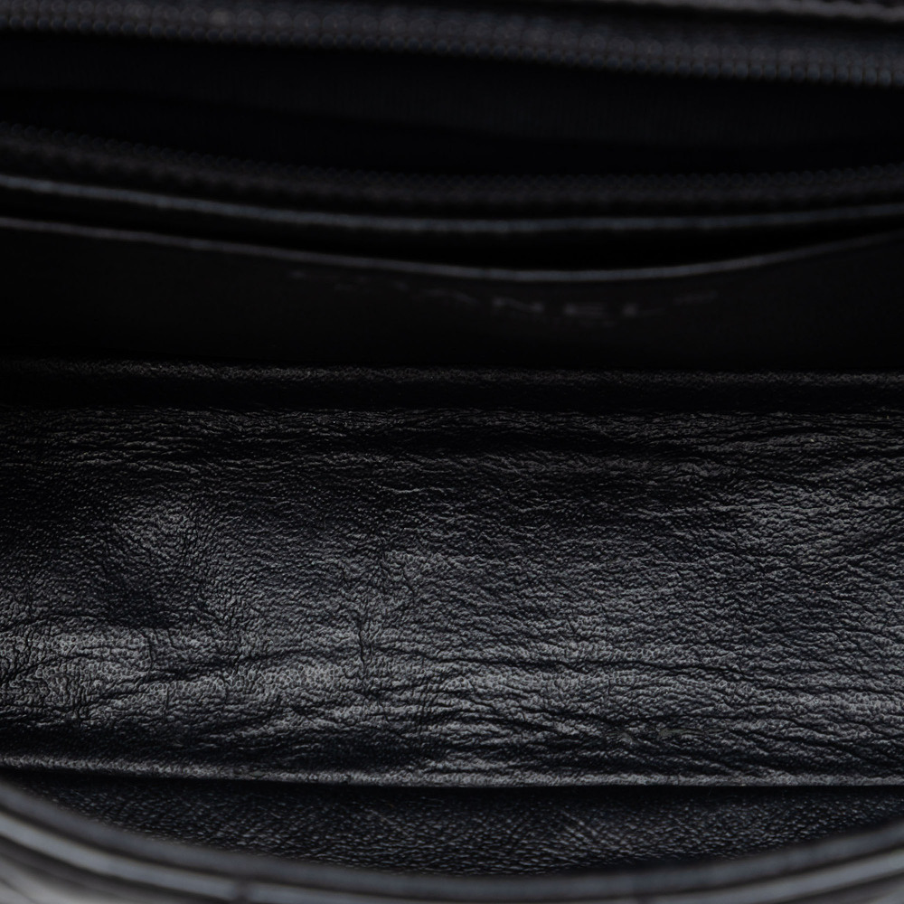 Pre-Loved Chanel Mini Rectangular Classic Patent Single Flap - Picture 4 of 7